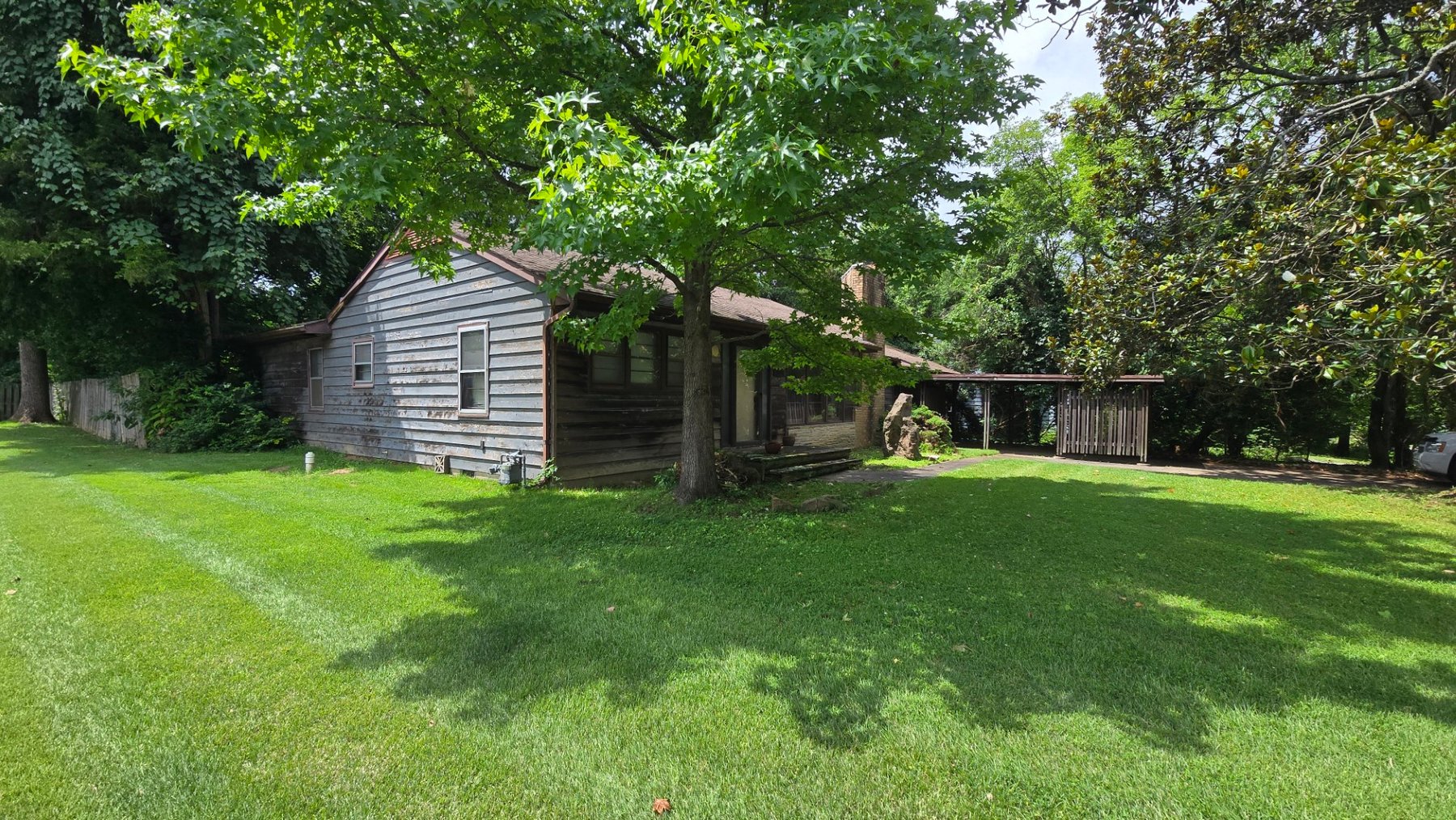 Image for Mid-Century Modern Home Ready for New Owner at Auction