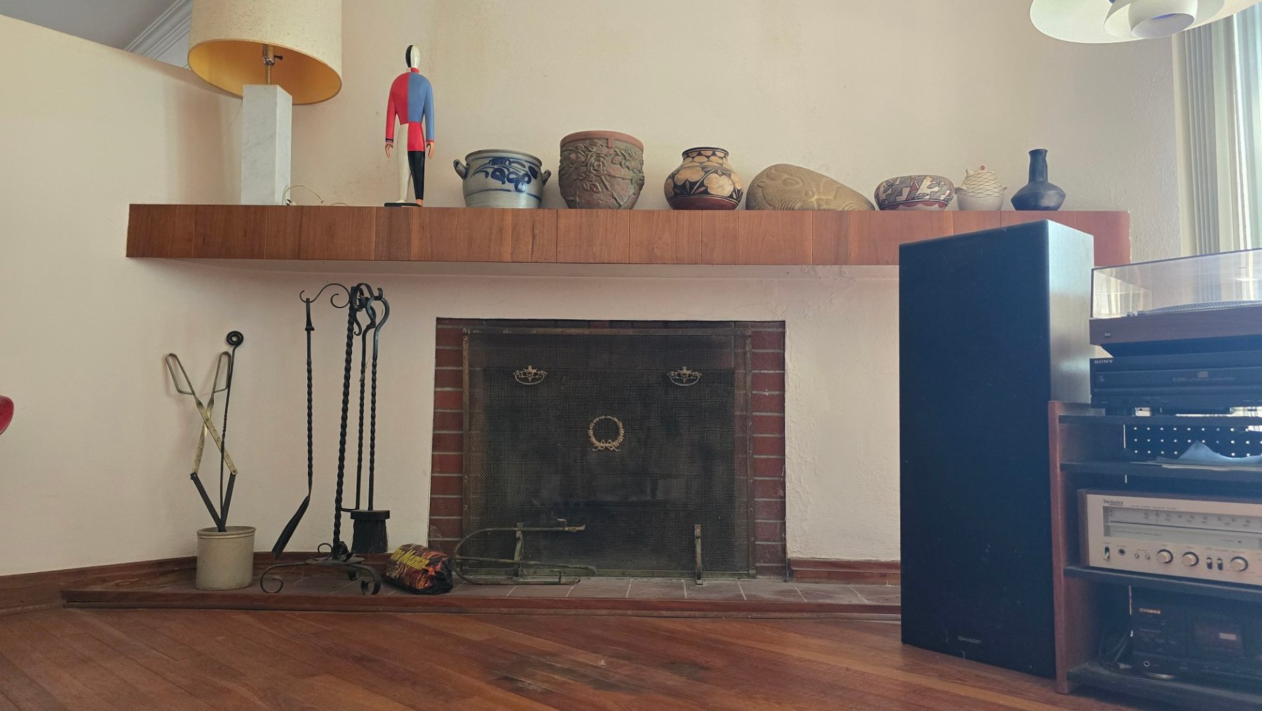 Image for Mid-Century Modern Home Ready for New Owner at Auction