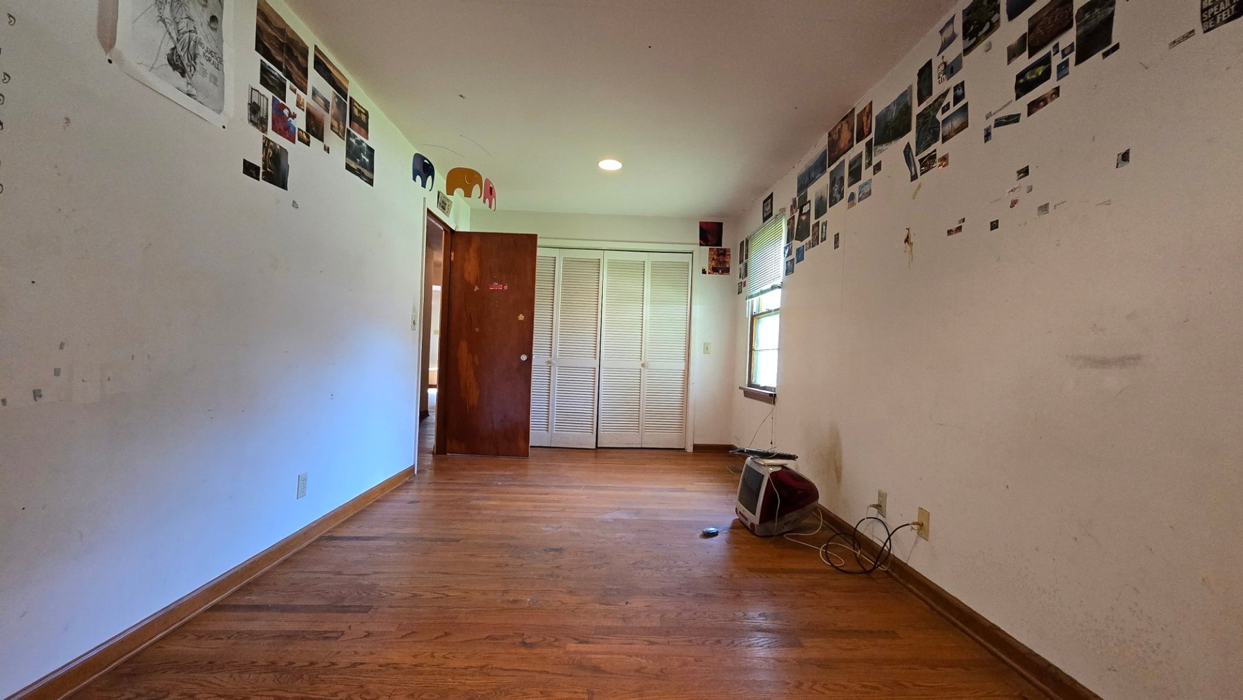 Image for Mid-Century Modern Home Ready for New Owner at Auction