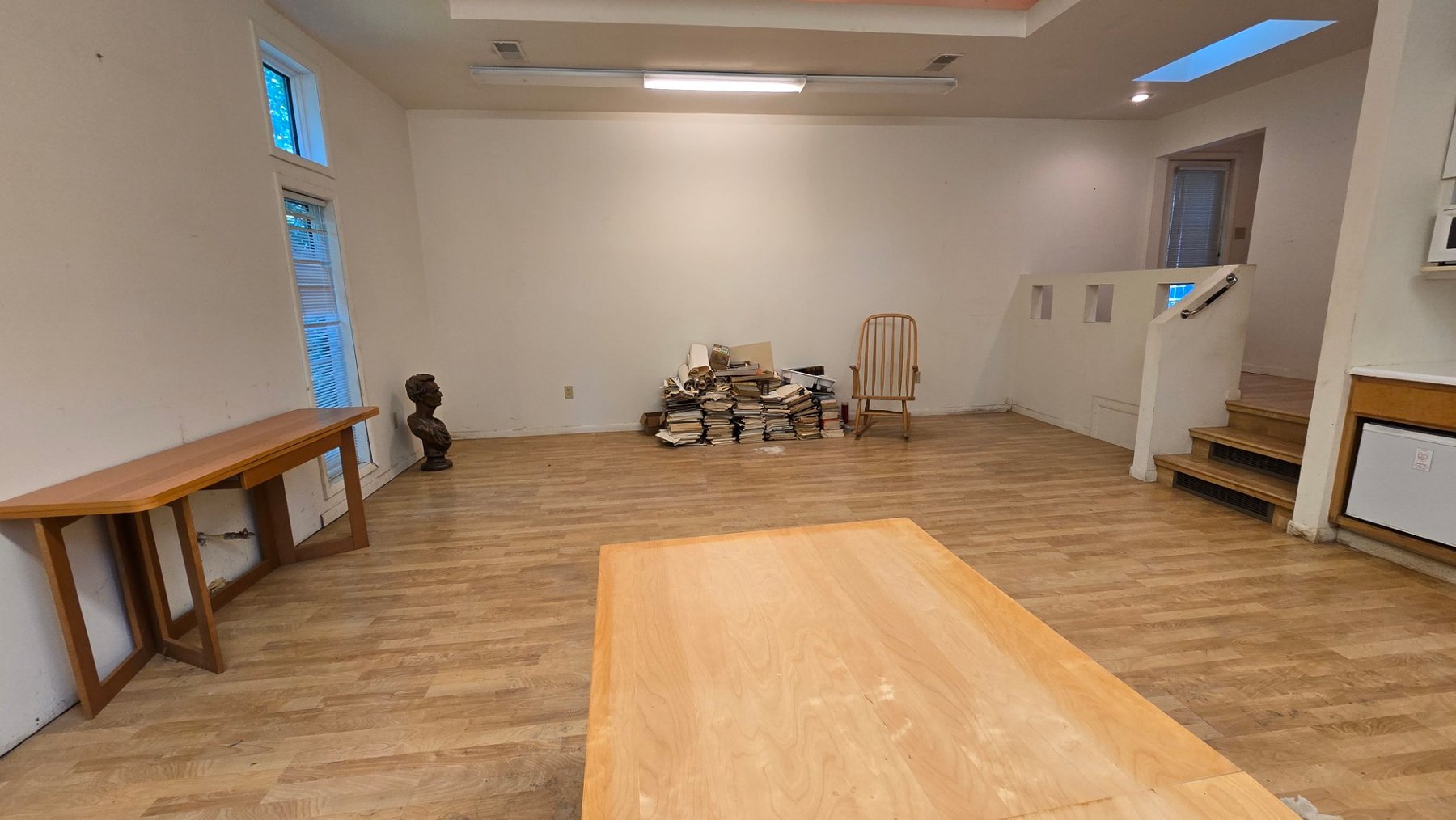 Image for Mid-Century Modern Home Ready for New Owner at Auction