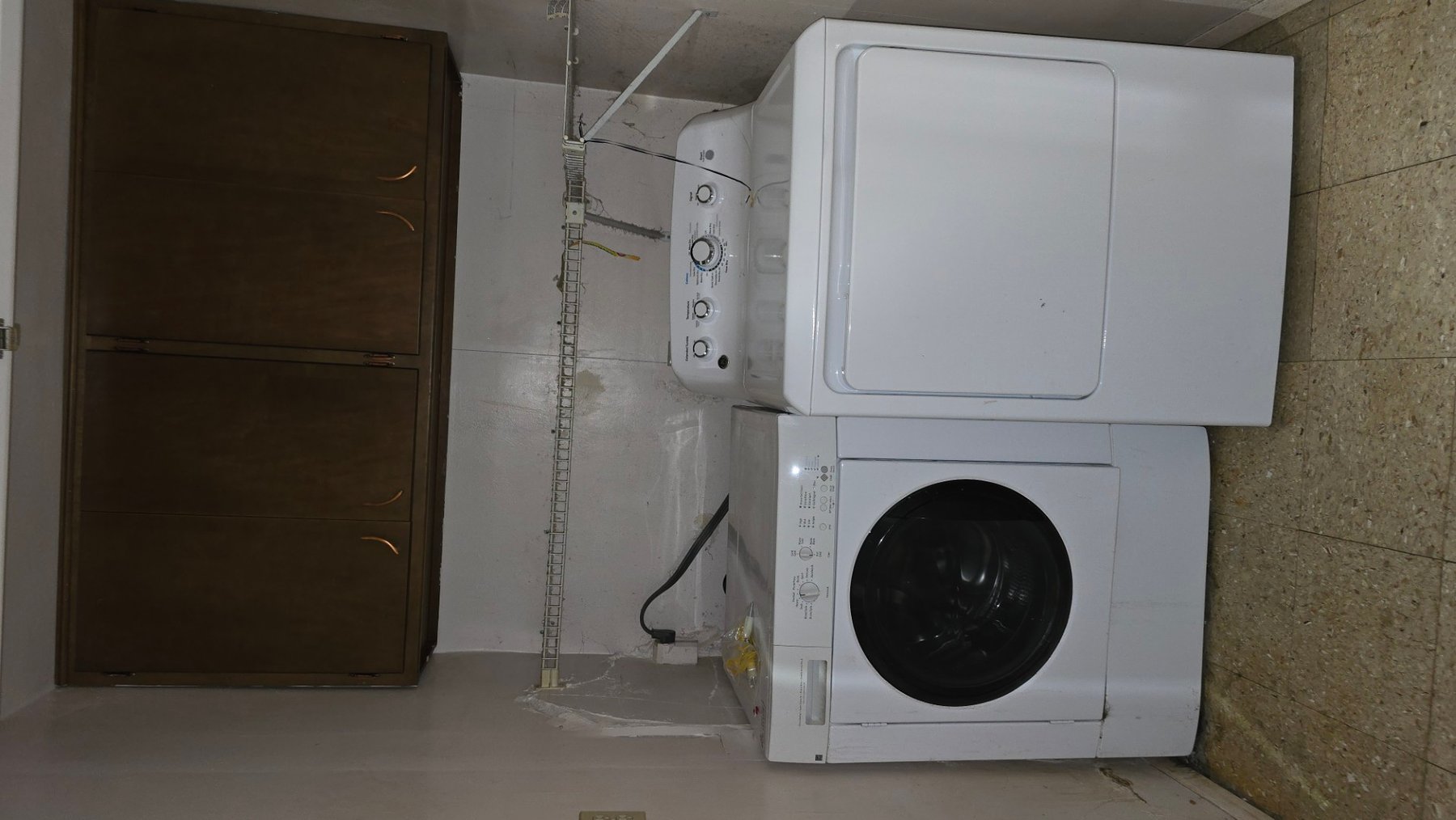 Image for Mid-Century Modern Home Ready for New Owner at Auction