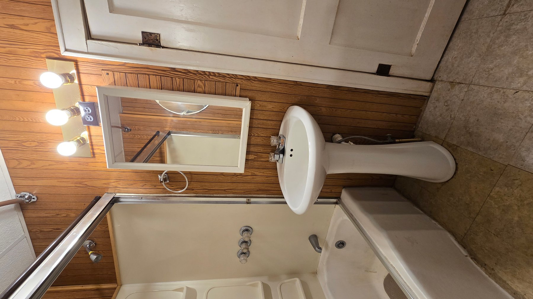 Image for Charming West Frankfort Home Ready for New Owner at Auction