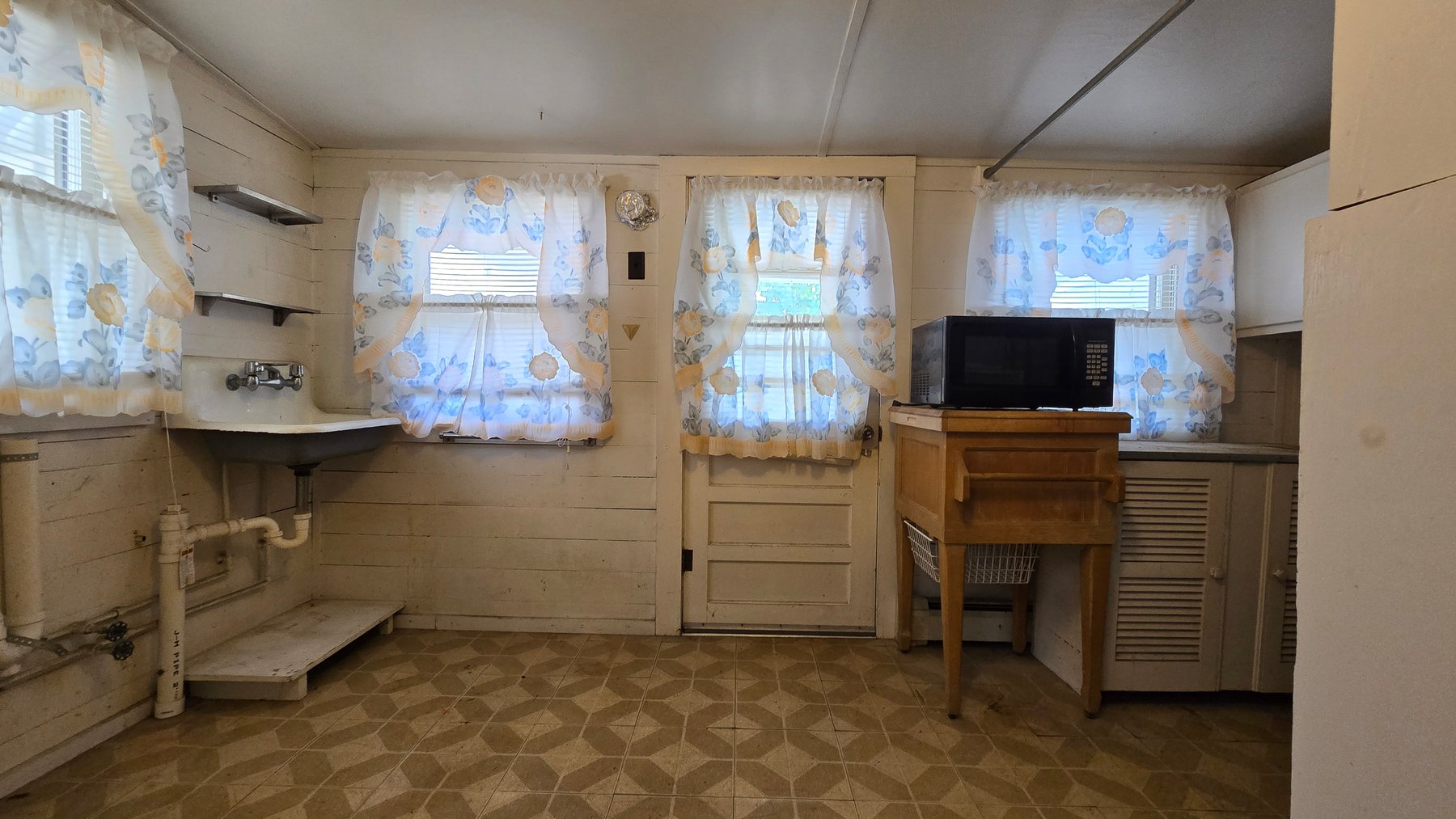 Image for Charming West Frankfort Home Ready for New Owner at Auction