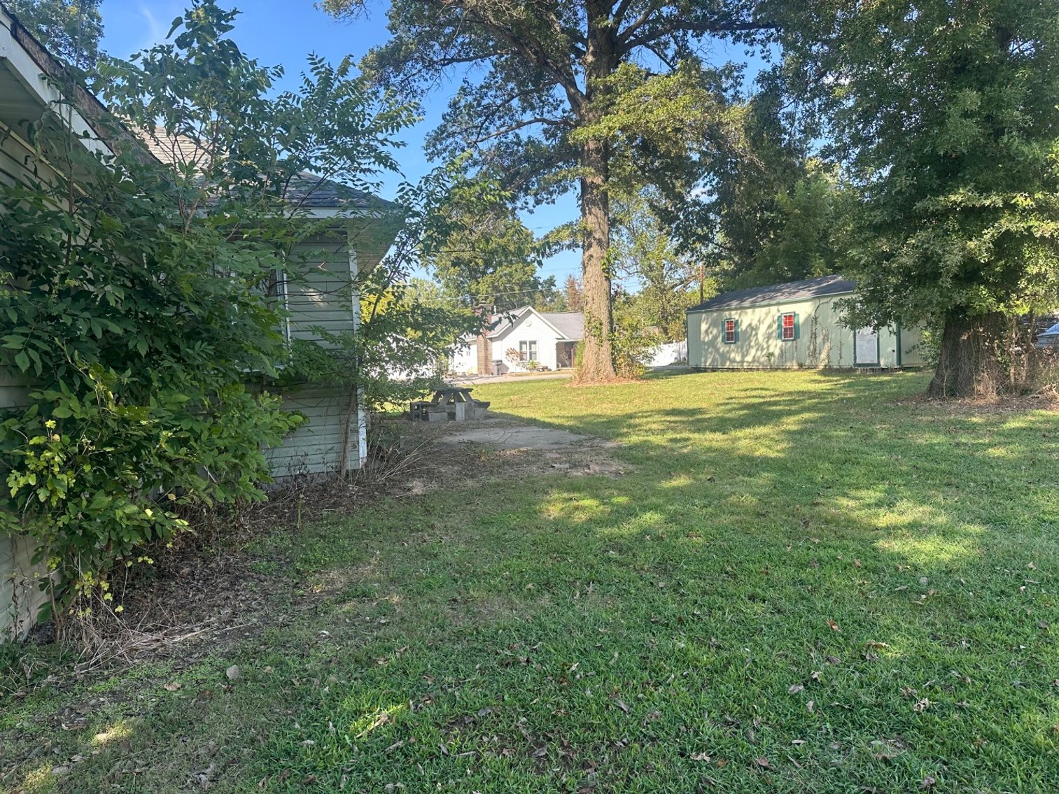 Image for Corner Lot Charm in Carterville Online Only Real Estate Auction