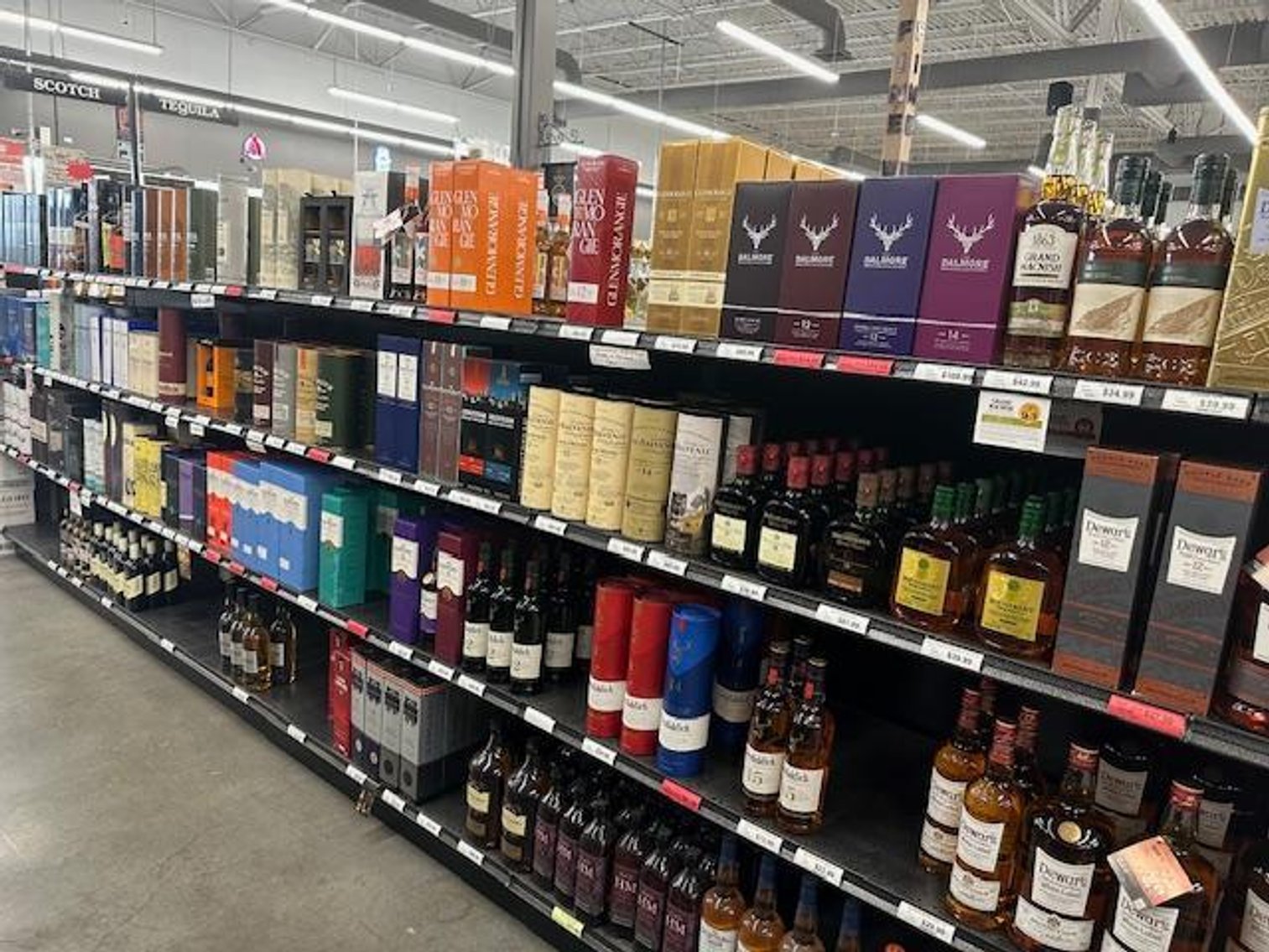 Image for LUKAS LIQUOR - PART I INC 800 LOTS OF INVENTORY, VEHICLES