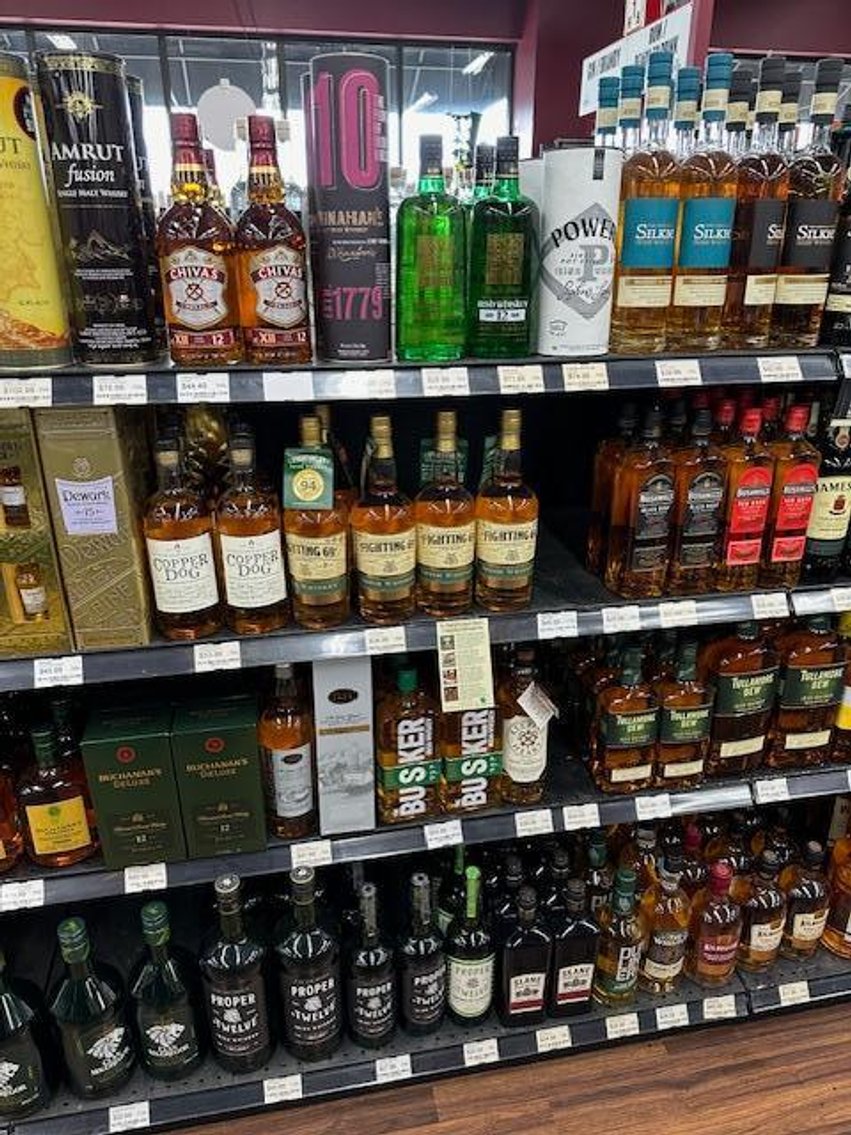 Image for Arrow LiquorMart-Auction One of Three