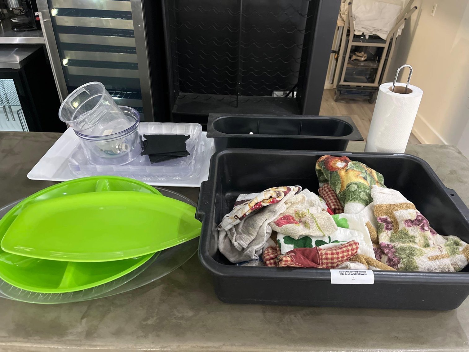 Image for R GALLERY WINE BAR-End of Lease