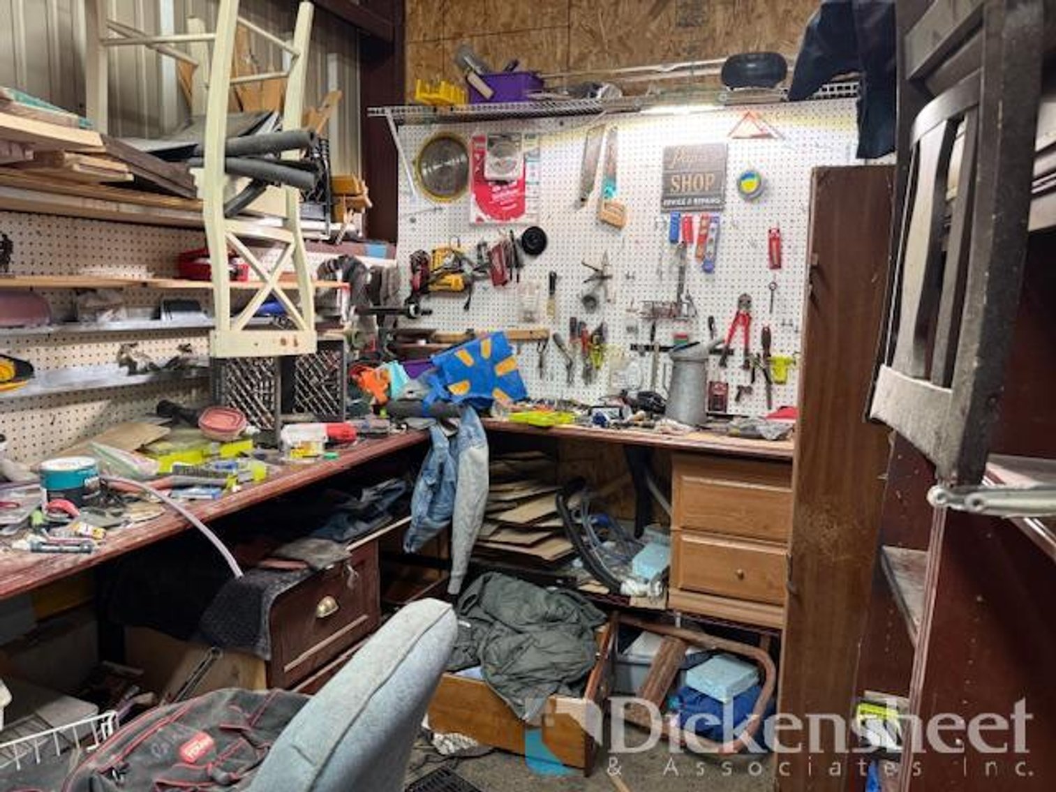 Image for LAKEWOOD-ESTATE-Complete Contents of Storage Unit-Tools & More