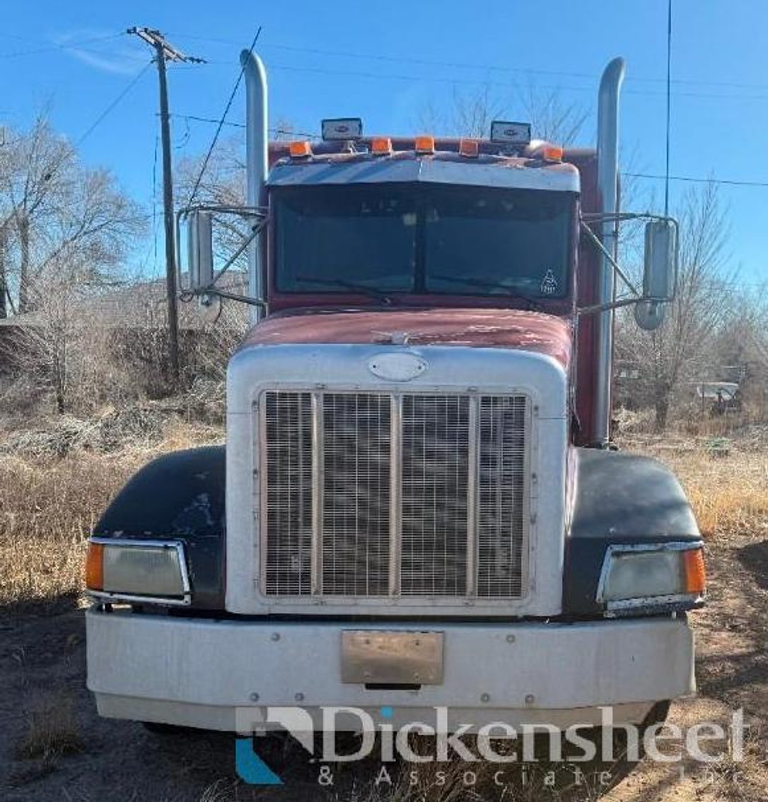 Image for EVANS-2004 Peterbilt 385 Semi Tractor On Behalf Of The US Bankruptcy Court