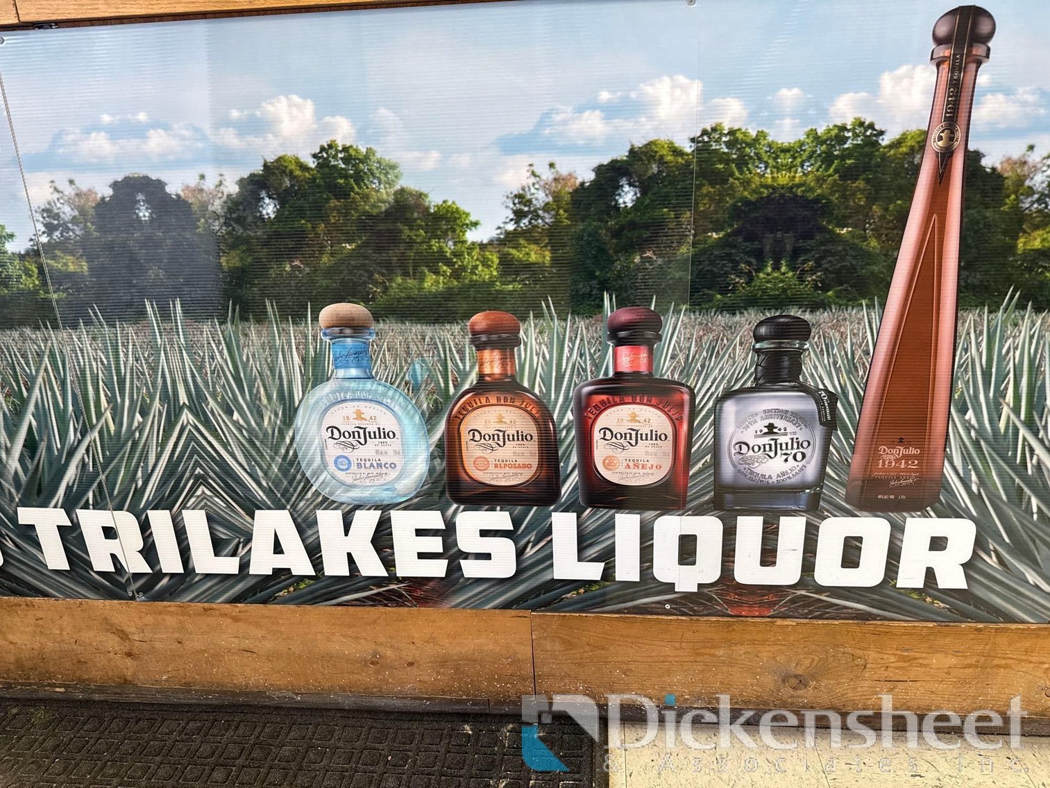 Image for MONUMENT-Tri-Lakes Liquor-Great Selection of Liquor, Neons & Refrigeration