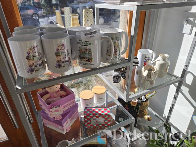 Image for DENVER- Twisted Tulip - Flowers, Gifts, Decor