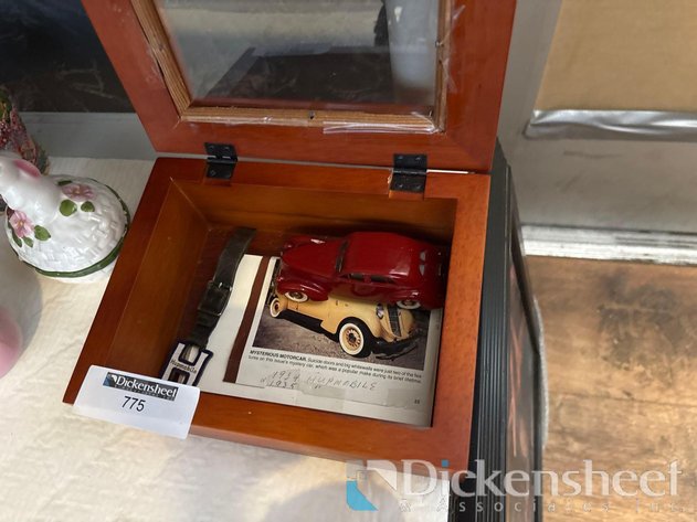 Image for HUPMOBILE MODEL CAR IN BOX