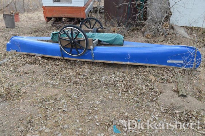 Image for CANOE WITH TRAILER WHEELS