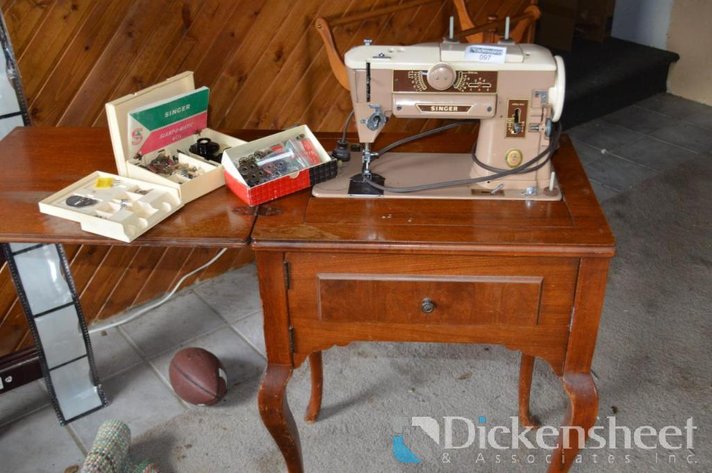 Image for VINTAGE SINGER SEWING MACHINE AND TABLE - WITH ACEESSORIES