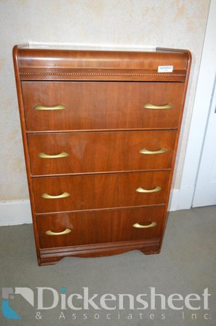 Image for VINTAGE DRESSER 4 DRAWER