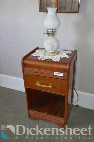 Image for VINTAGE NIGHT STAND WITH LAMP