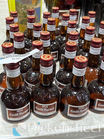 Image for (32) GRAND MARNIER LIQUEUR 50ML