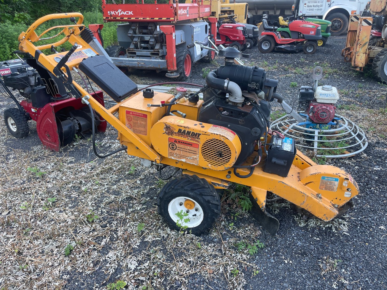 Image for Mowers, Power Equipment & Tools Auction Bechtelsville, PA