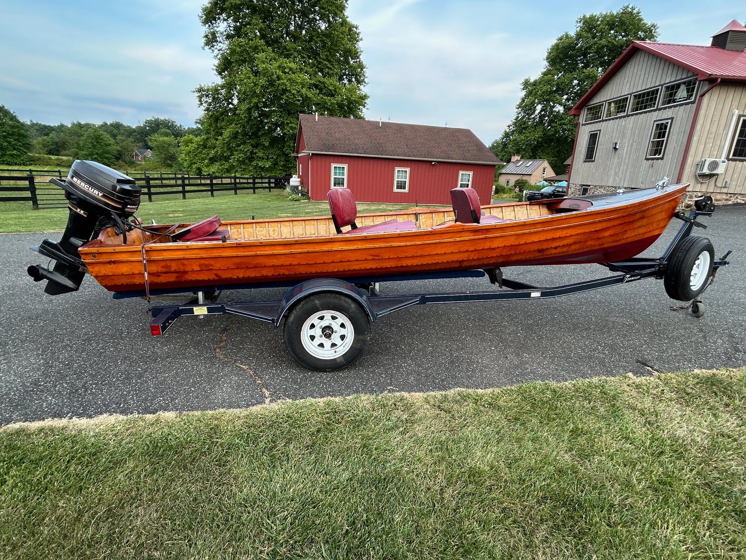 Image for Vintage Wykes 17.5' Outboard Runabout Boat Online Auction – Gilbertsville, PA