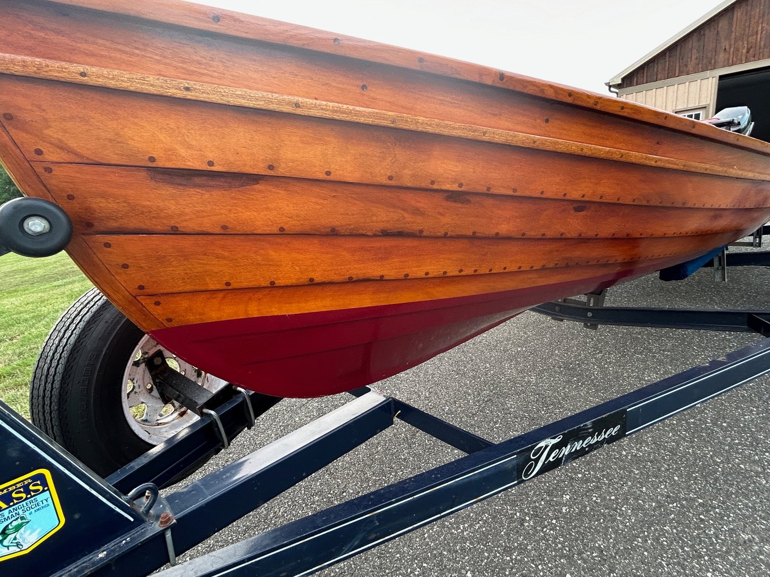 Image for Vintage Wykes 17.5' Outboard Runabout Boat Online Auction – Gilbertsville, PA
