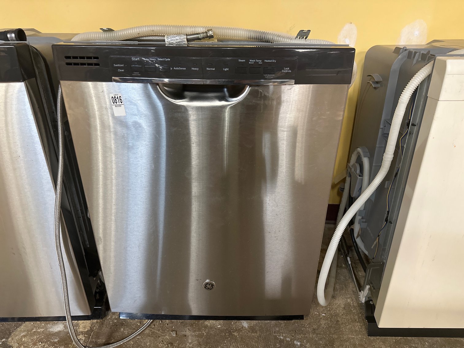Image for Appliances, Furniture and Cabinets Online Auction – Norristown, PA