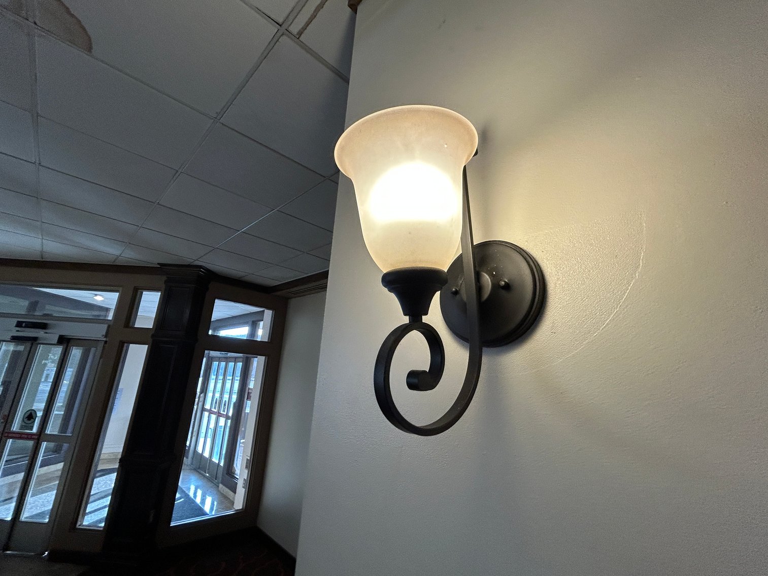 Image for Final Hotel Components LIVE Public Auction - Bethlehem, PA