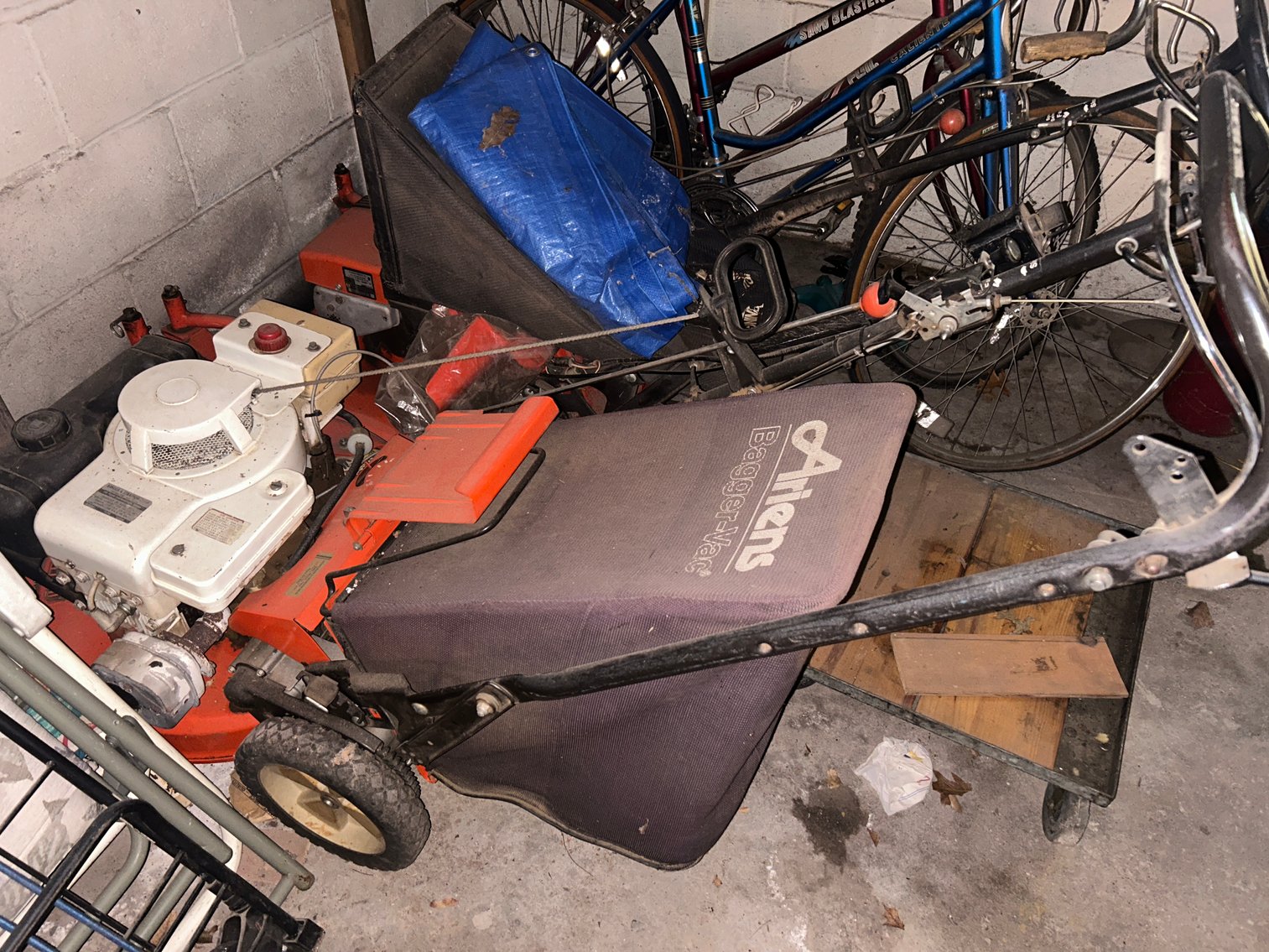 Image for LIVE Estate Auction Tools, Old Bicycle Parts, Furniture, Household Items and More - Pottstown PA