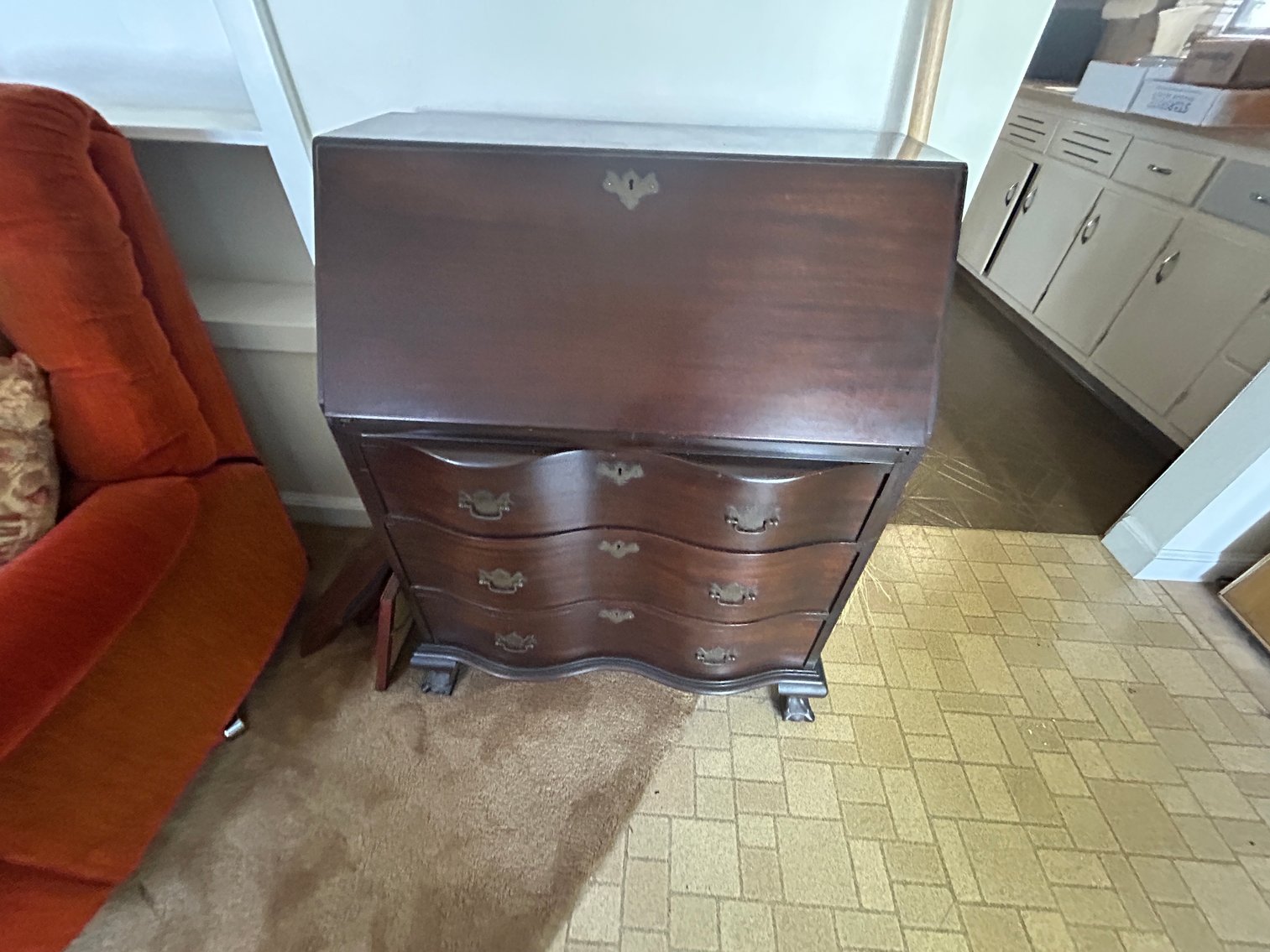 Image for LIVE Estate Auction Tools, Old Bicycle Parts, Furniture, Household Items and More - Pottstown PA