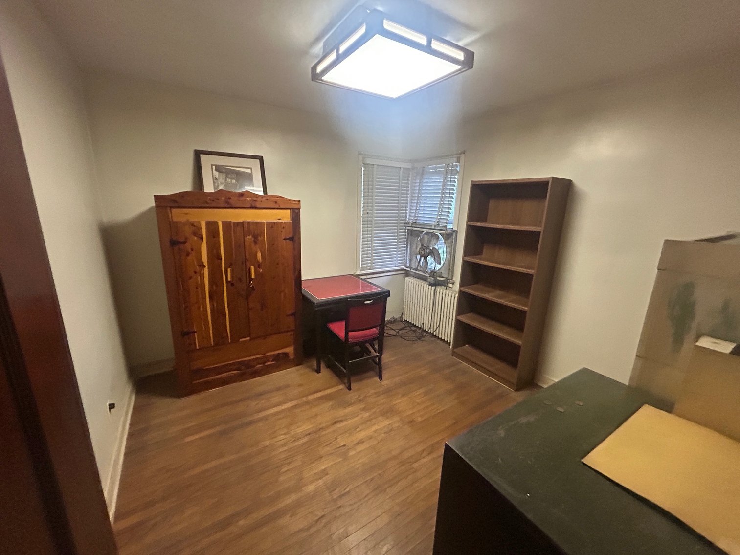 Image for LIVE Estate Auction Tools, Old Bicycle Parts, Furniture, Household Items and More - Pottstown PA