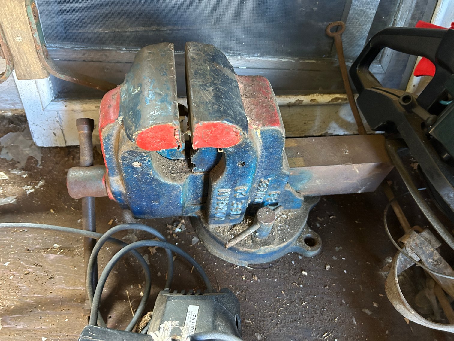 Image for Swamp Pike LIVE Living Estate Auction Furniture, Old Bicycles & Chevy Truck - Gilbertsville, PA 