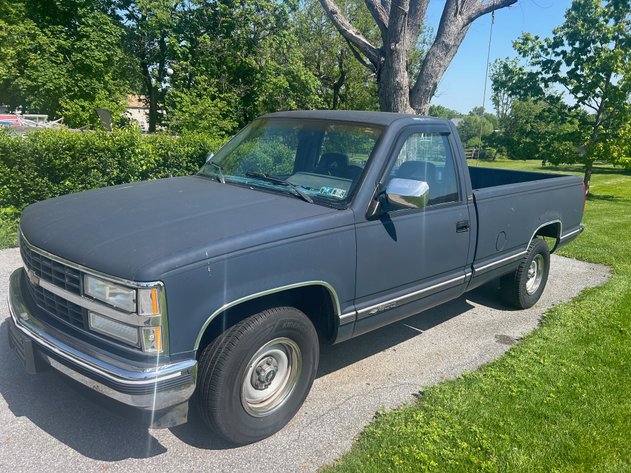 Image for Swamp Pike LIVE Living Estate Auction Furniture, Old Bicycles & Chevy Truck - Gilbertsville, PA 