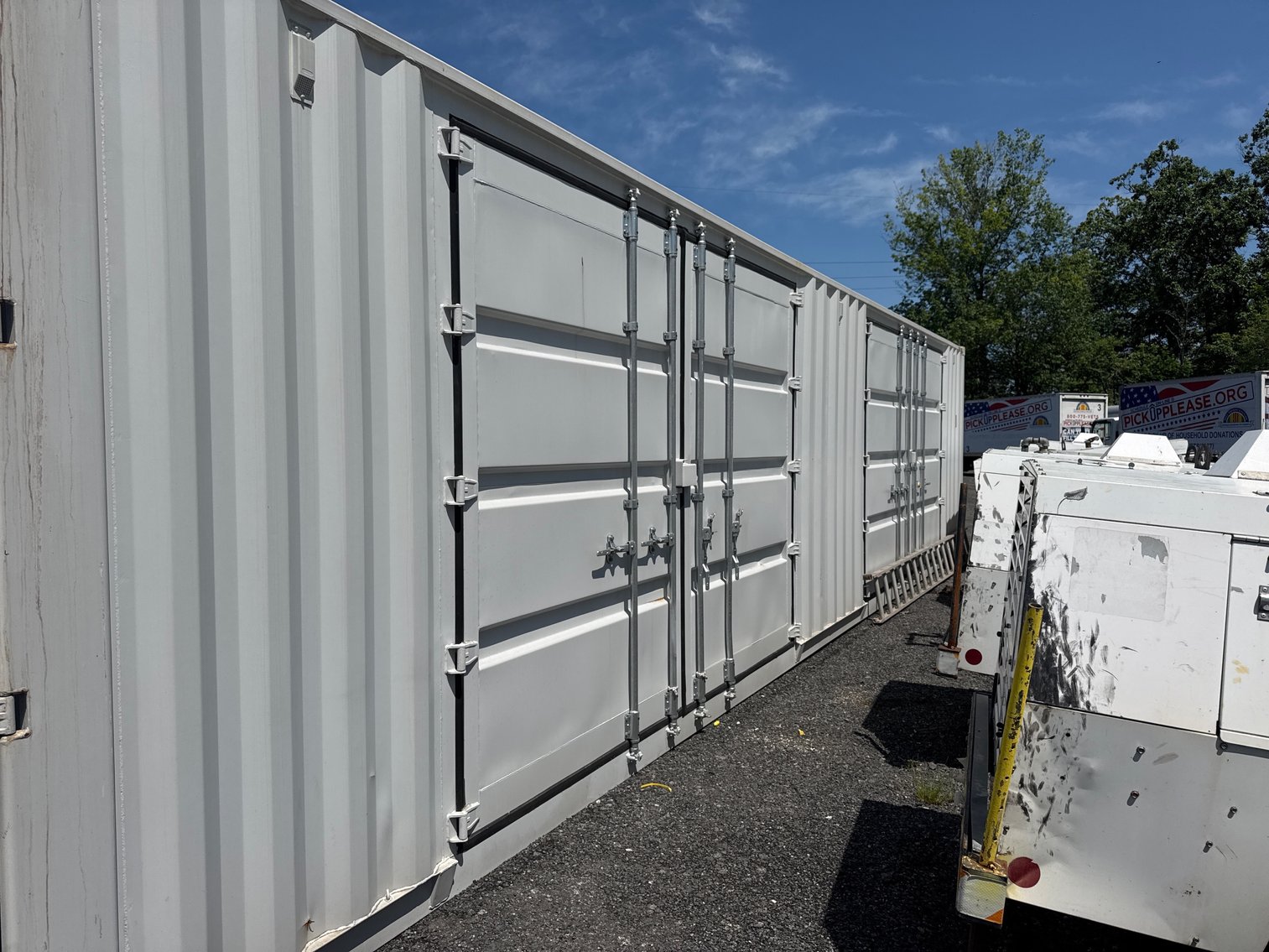 Image for NEW Metal Garages, Metal Driveway Gates and Fencing Online Auction - Bechtelsville, PA