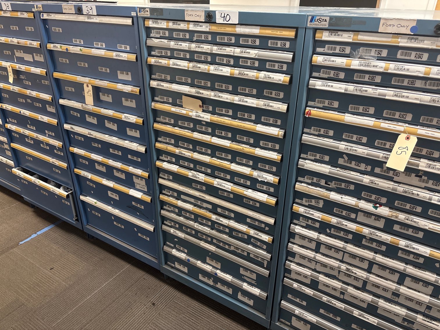 Image for Warehouse Shelving, Parts Bins & Office Furniture Complete Liquidation Online Auction – Flemington, NJ