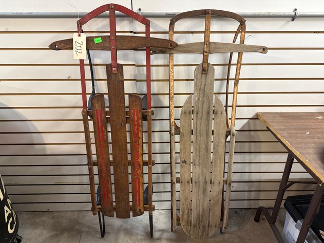 Image for Large Collectibles Auction: Antiques, Retro Toys, Tools, Furniture & More - Boyertown, PA