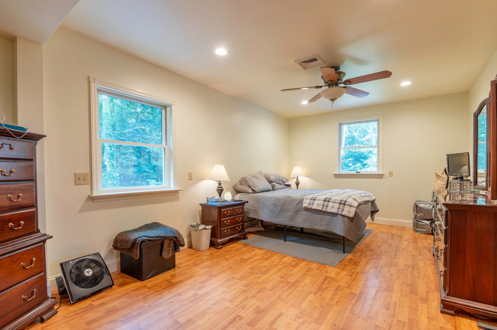 Image for 4 Bedroom Home on 2 Acres LIVE Real Estate Auction - Boyertown, PA