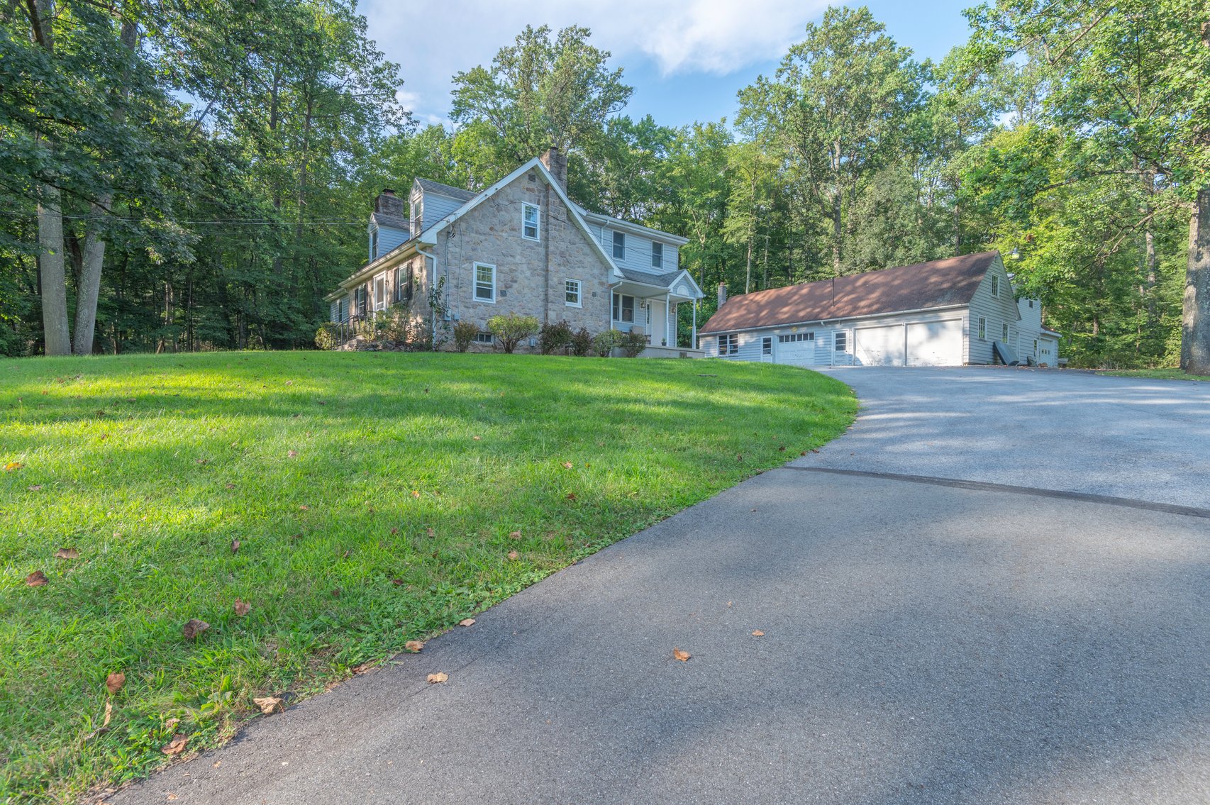 Image for 4 Bedroom Home on 2 Acres LIVE Real Estate Auction - Boyertown, PA