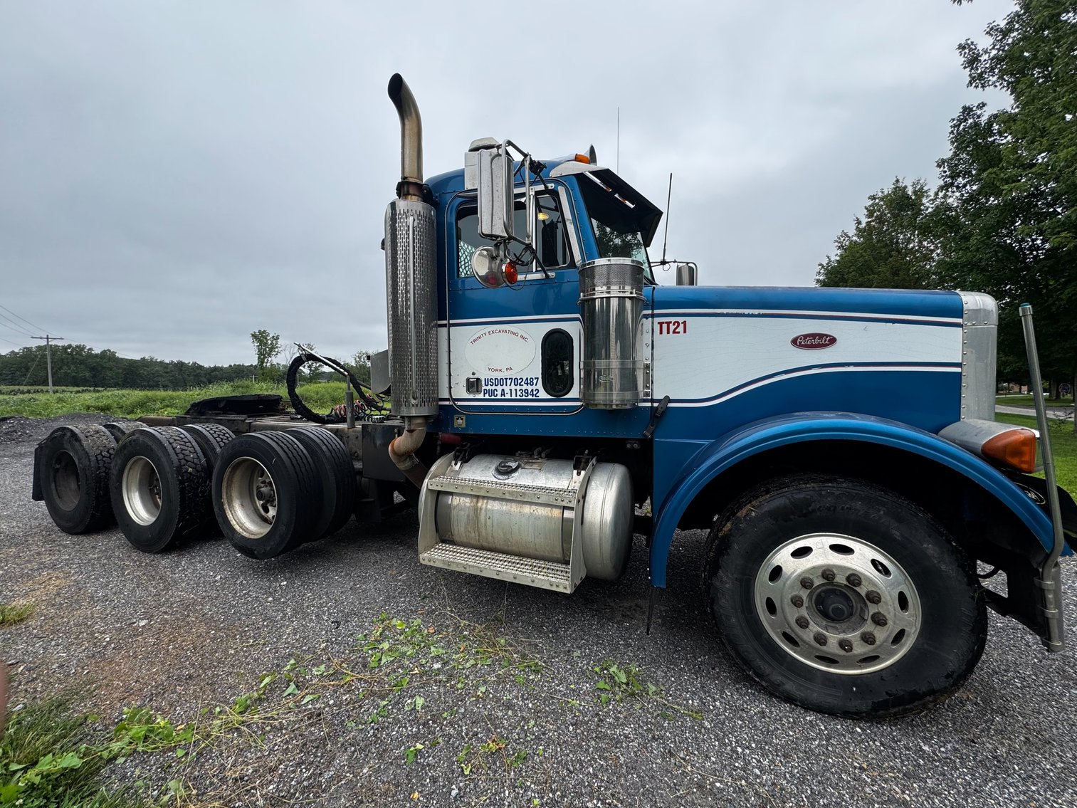 Image for Peterbilt Heavy Haul Tractor, Vermeer Trenchers, Milling Machine Auction - York, PA