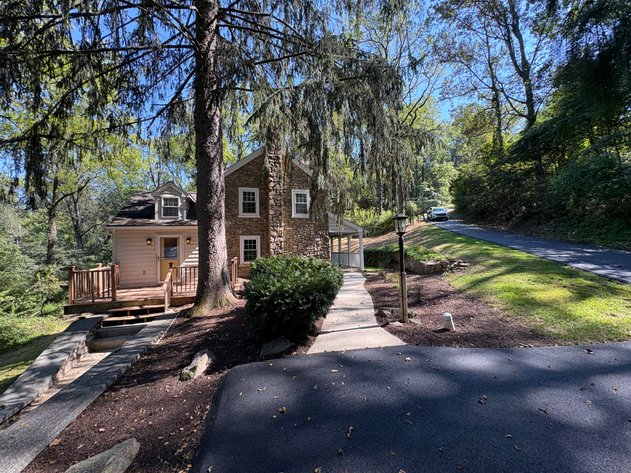 Image for ABSOLUTE Live Real Estate Auction Stone House on 3+ Acres - Boyertown, PA