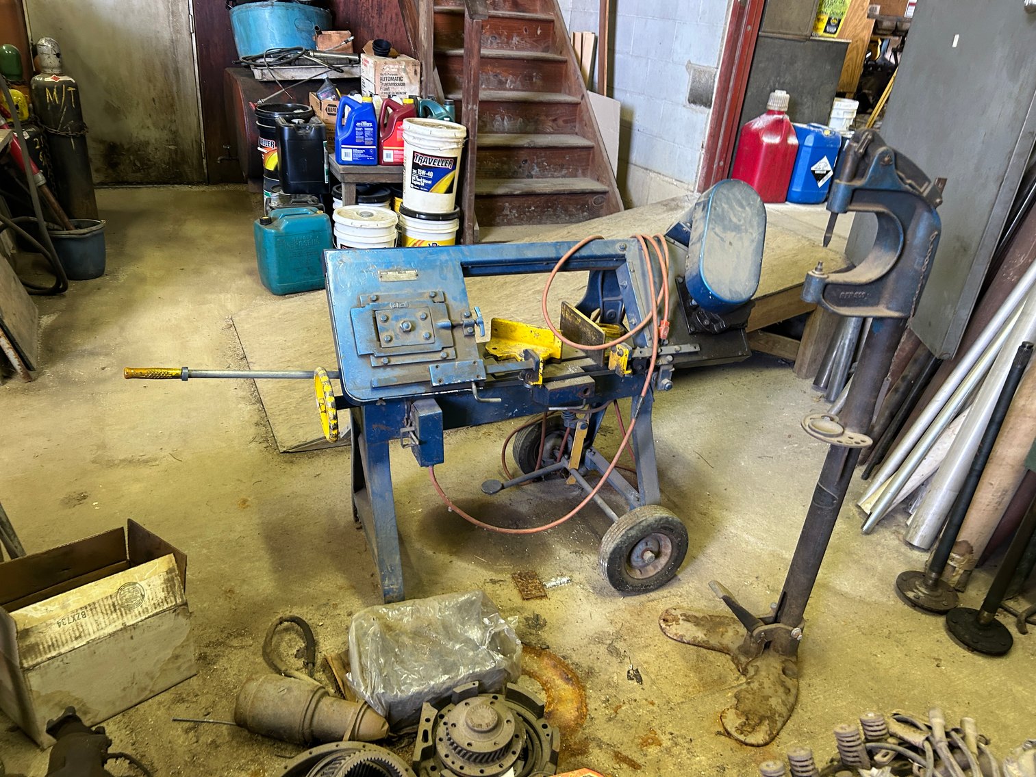 Image for LIVE: Large Estate Auction – Machine Shop, Mechanics Tools, Racing Karts & Race Engines - Middletown, DE