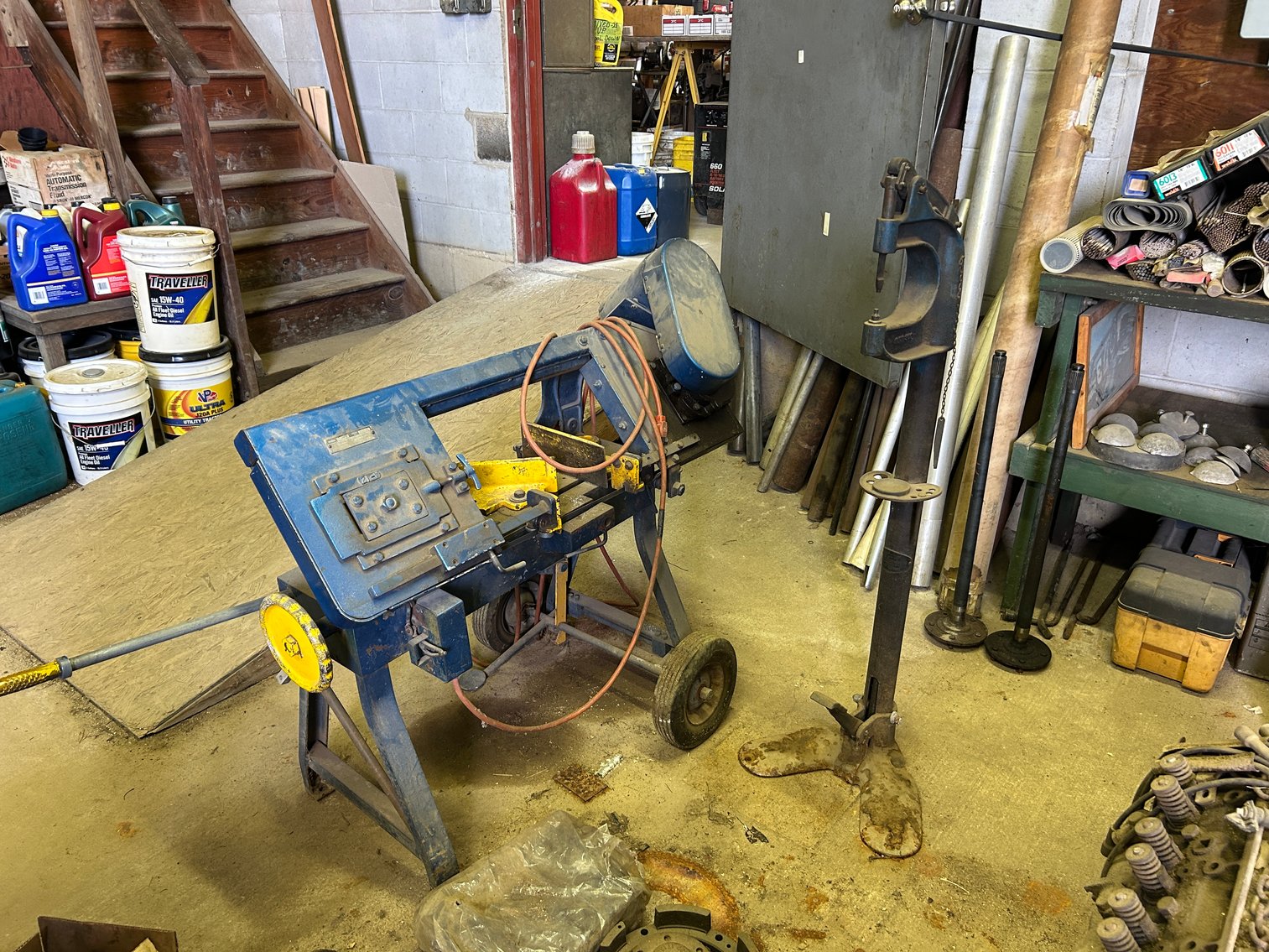 Image for LIVE: Large Estate Auction – Machine Shop, Mechanics Tools, Racing Karts & Race Engines - Middletown, DE