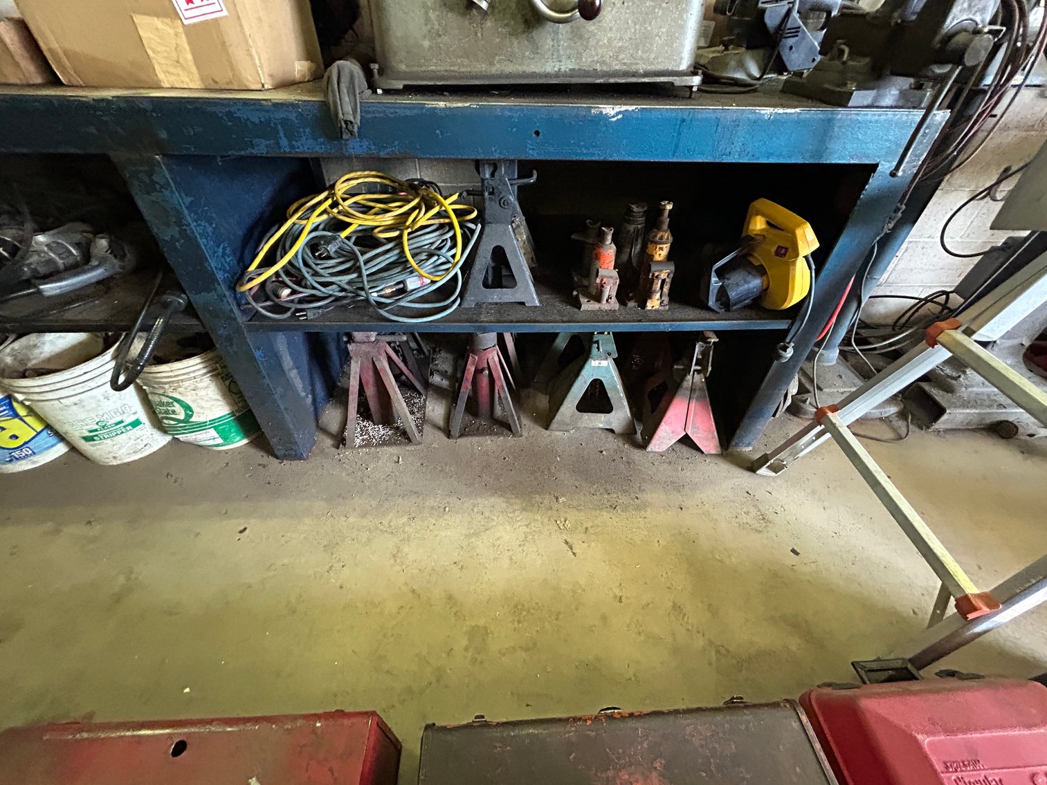 Image for LIVE: Large Estate Auction – Machine Shop, Mechanics Tools, Racing Karts & Race Engines - Middletown, DE