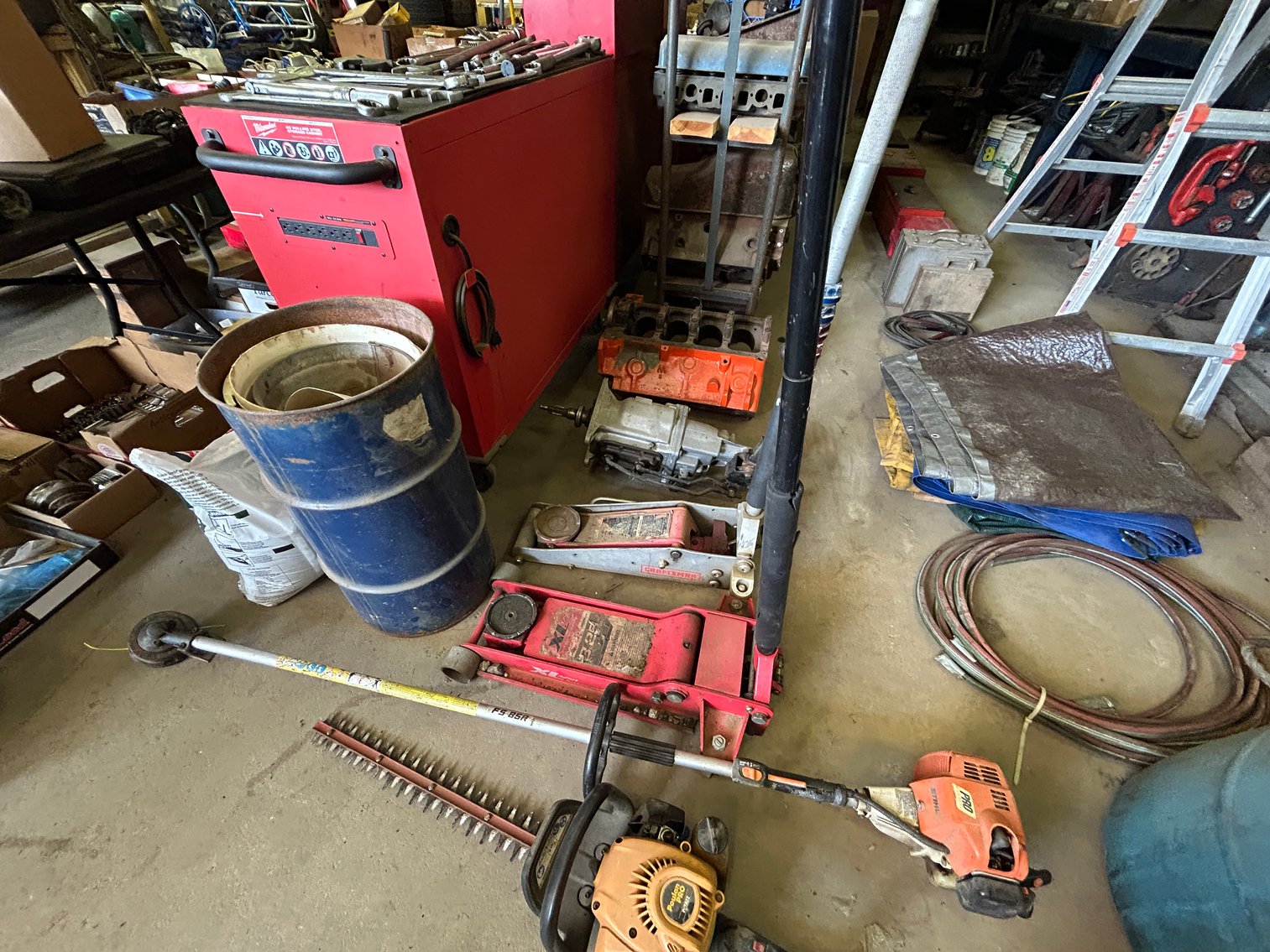 Image for LIVE: Large Estate Auction – Machine Shop, Mechanics Tools, Racing Karts & Race Engines - Middletown, DE