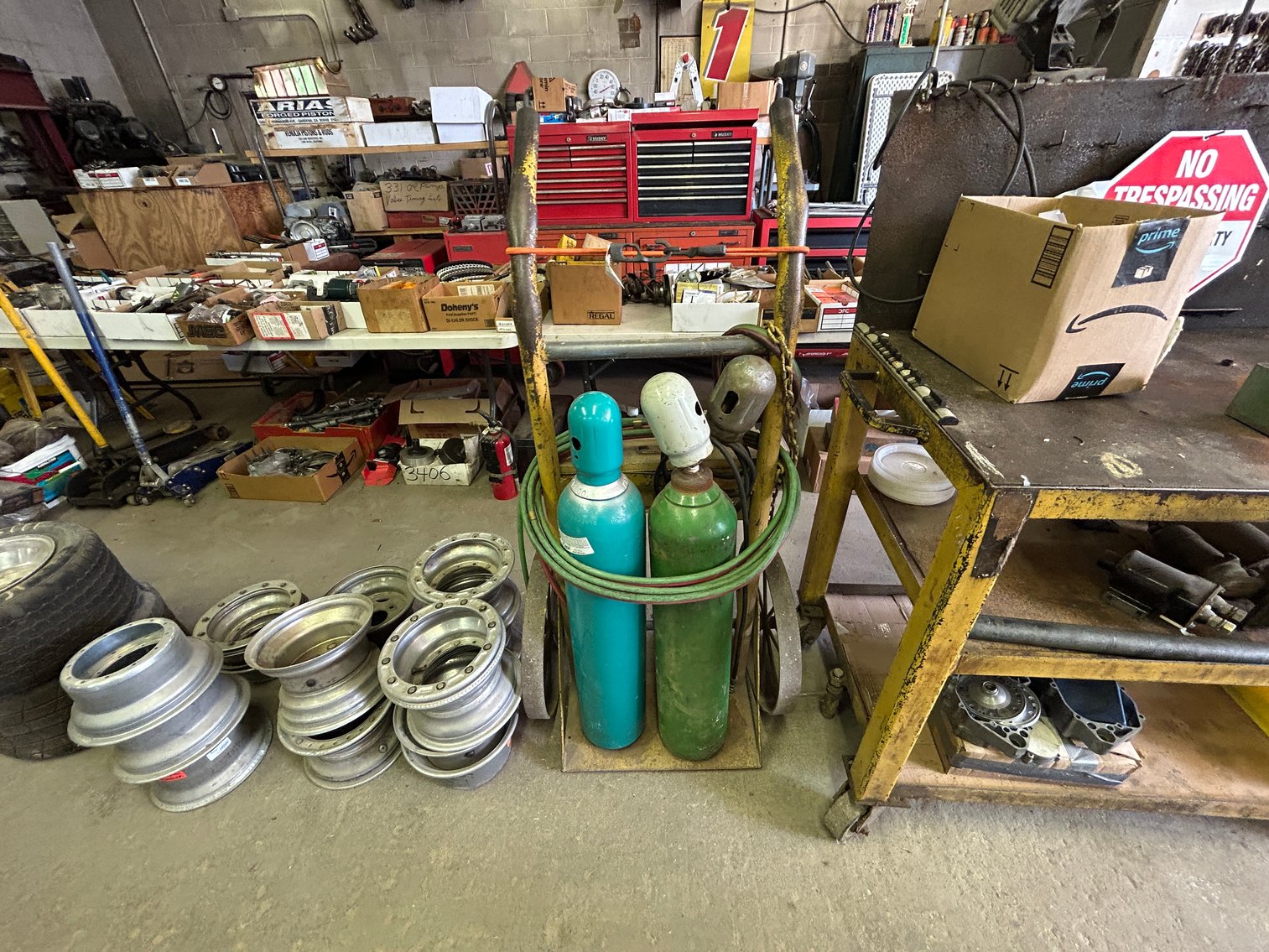Image for LIVE: Large Estate Auction – Machine Shop, Mechanics Tools, Racing Karts & Race Engines - Middletown, DE