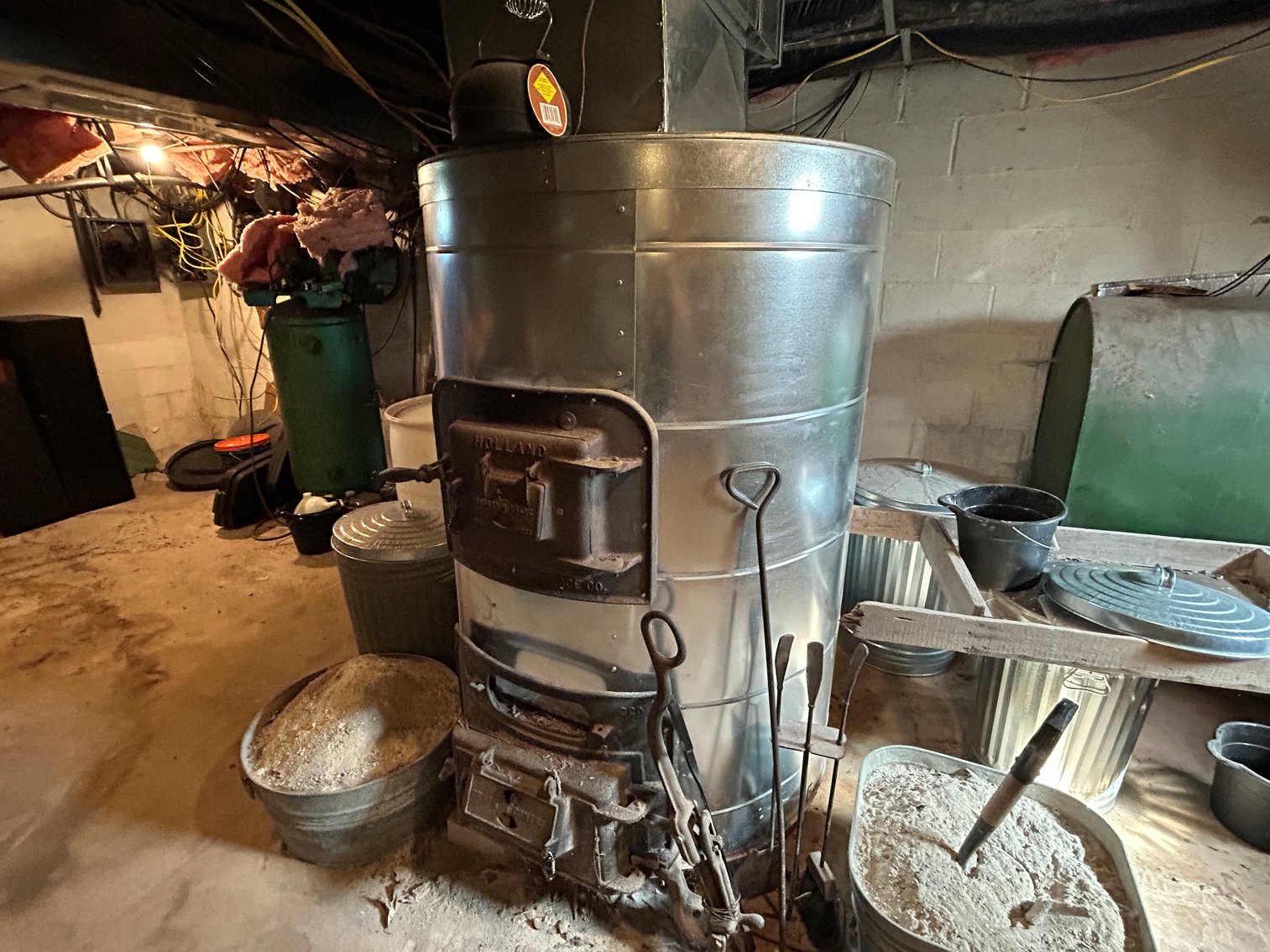 Image for Live Estate Auction Tools, Instruments, Home Contents - Royersford, PA 