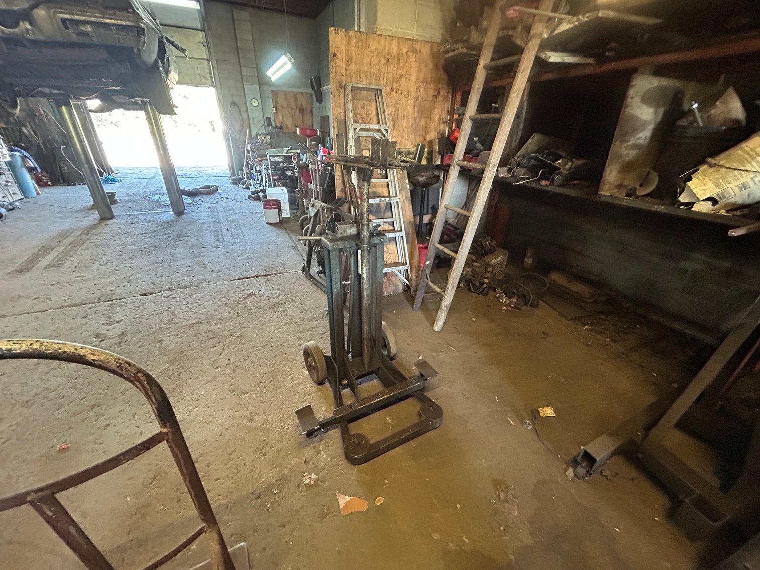 Image for ABE Auto Salvage LIVE Public Auction - Bethlehem, PA