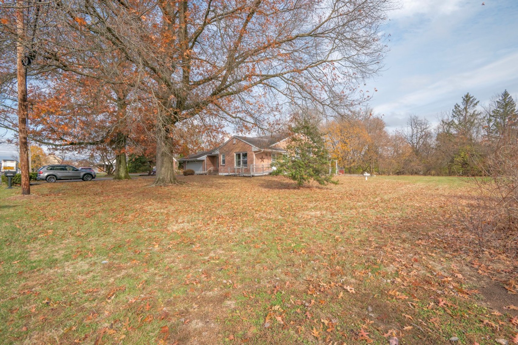 Image for Split-level Home on 1.44 Acres LIVE Public Real Estate Auction - Zieglersville, PA