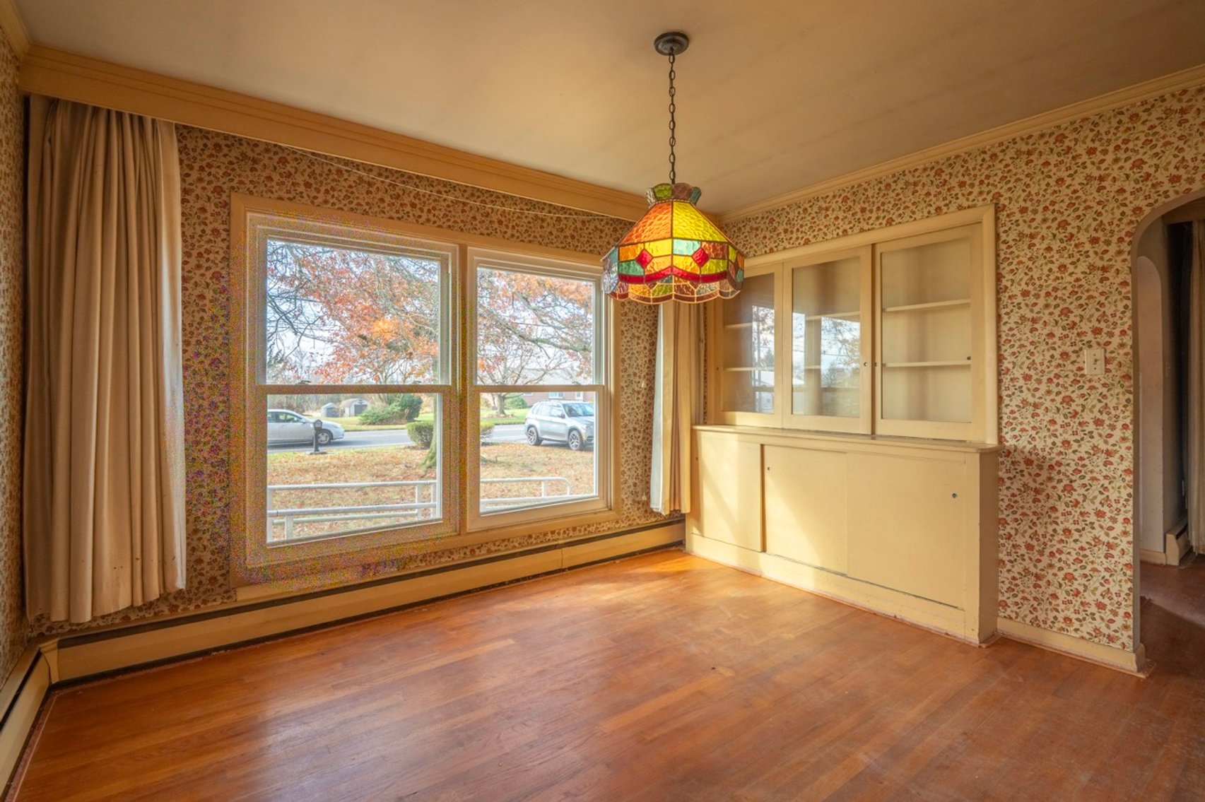 Image for Split-level Home on 1.44 Acres LIVE Public Real Estate Auction - Zieglersville, PA