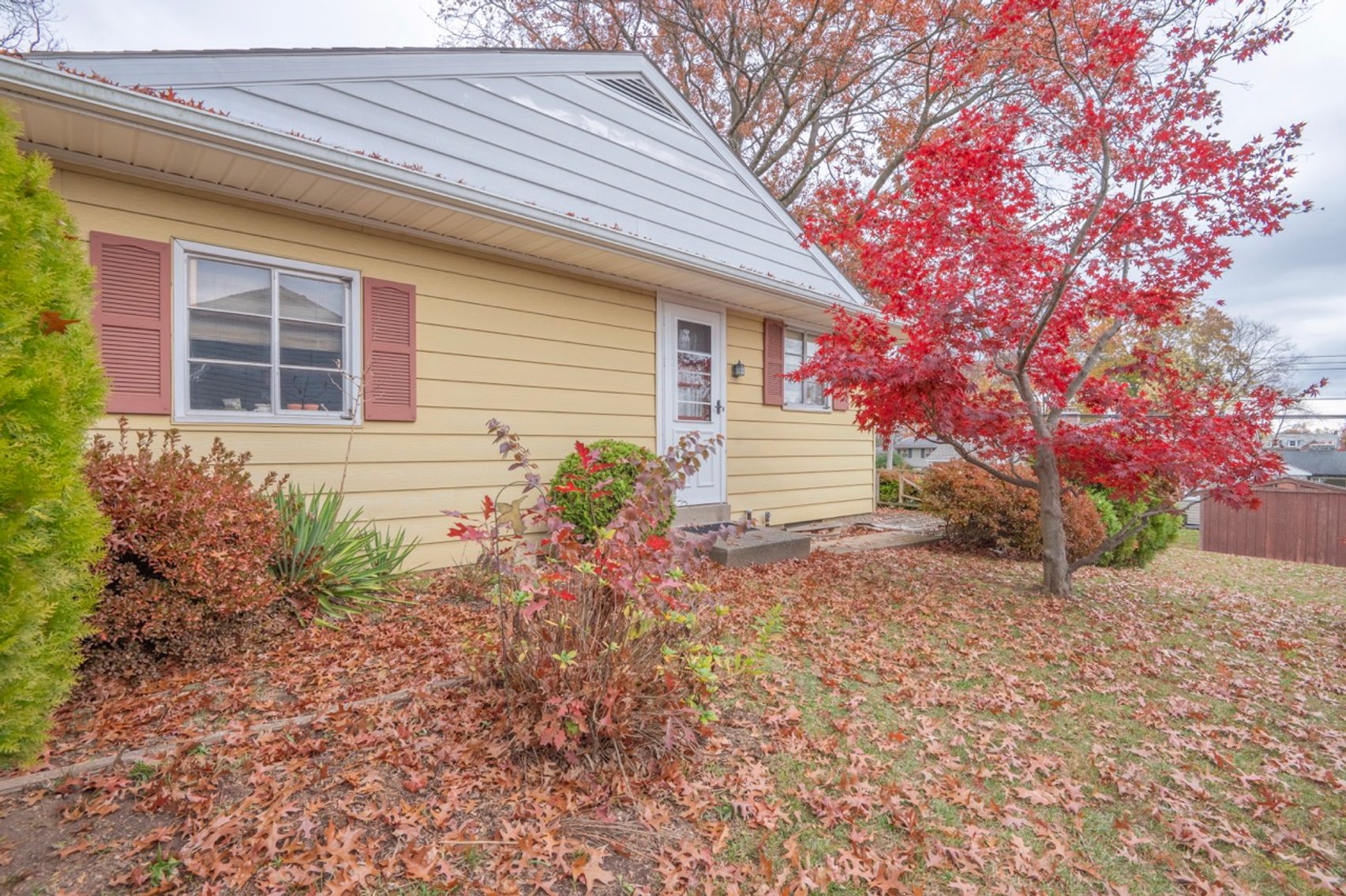 Image for 1026 Elmwood Dr LIVE Real Estate Auction - Pottstown, PA