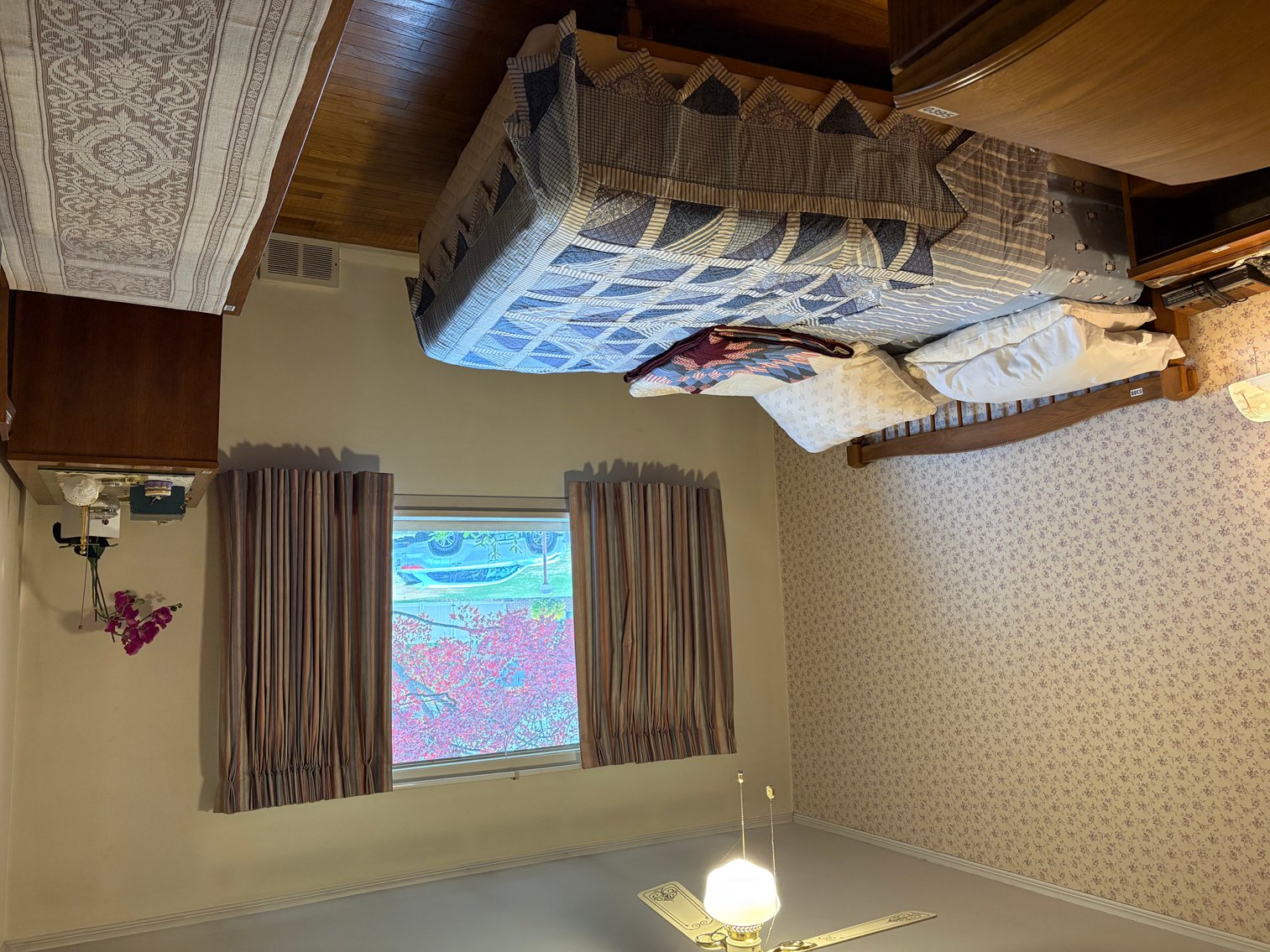 Image for 1026 Elmwood Dr LIVE Real Estate Auction - Pottstown, PA