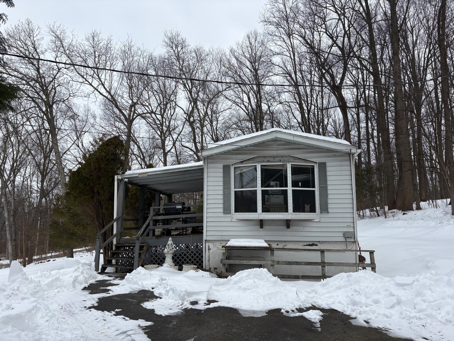 Image for 2 Bedroom House on 1.1 Acre LIVE Real Estate Auction - Boyertown, PA